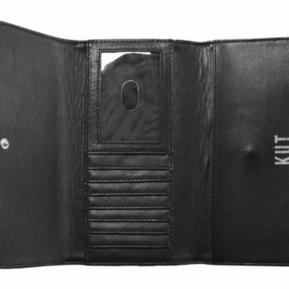 ⭐️BRAND NEW⭐️ KUT FROM THE KLOTH Black and White Striped Wallet - Picture 2 of 7